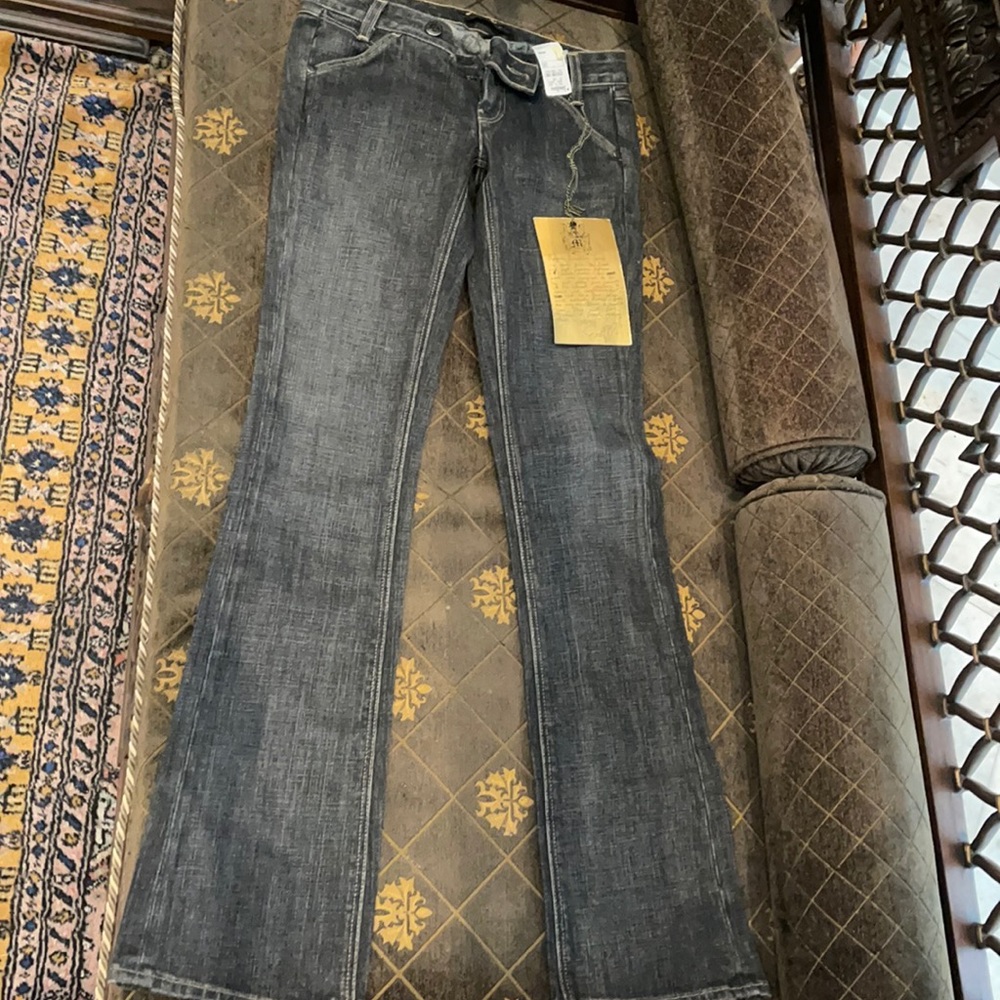 jeans